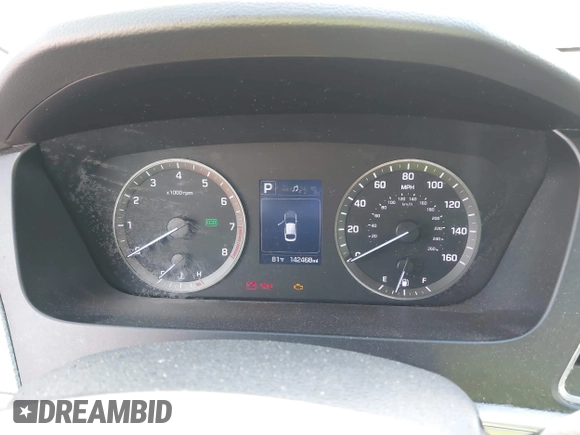 2016 Hyundai Sonata SE z VIN 5NPE24AF0GH335038, wystawiony jako IAAI lot #41958970 z przebiegiem 142 468 mil mil oraz . Historia ofert i sprzedaży dostępna na DreamBid. Obrazek 7.
