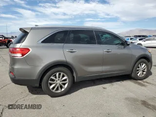 2016 Kia Sorento LX with VIN 5XYPG4A39GG086813, listed as a Copart auction lot 49260685 with 129,616 mi miles and Salvage Title. Bid and sale history available at DreamBid. Image 3.