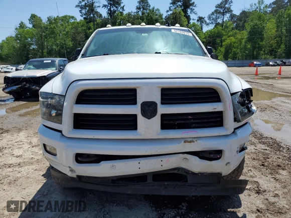 2017 Ram 2500 SLT with VIN 3C6UR5DL7HG716627, listed as a Copart auction lot 52193915 with 258,751 mi miles and Salvage title. Bid and sale history available at DreamBid. Image 5.