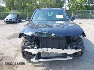 2021 BMW X3 sDrive30i z VIN 5UXTY3C00M9G70296, wystawiony jako IAAI lot #42295882 z przebiegiem 28 895 mil mil oraz . Historia ofert i sprzedaży dostępna na DreamBid. Obrazek 13.