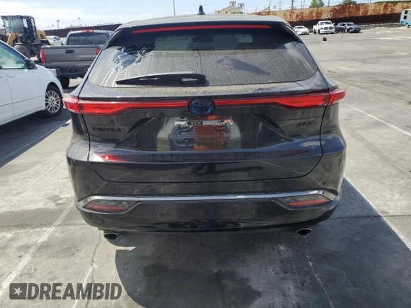 2023 Toyota Venza LE z VIN JTEAAAAHXPJ137149, wystawiony jako Copart lot #56430275 z przebiegiem 17 499 mil mil oraz Szkoda całkowita • Salvage title. Historia ofert i sprzedaży dostępna na DreamBid. Obrazek 6.