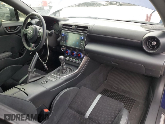 2023 Toyota 86 Premium with VIN JF1ZNBE15P9750091, listed as a Copart auction lot 53610385 with 6,029 mi miles and Salvage Title. Bid and sale history available at DreamBid. Image 8.