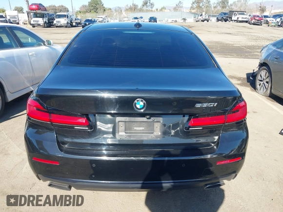 2021 BMW 5 Series 530i z VIN WBA53BH05MCF75051, wystawiony jako IAAI lot #41336049 z przebiegiem 71 933 mil mil oraz . Historia ofert i sprzedaży dostępna na DreamBid. Obrazek 16.