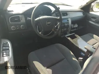 2009 Chevrolet Tahoe Special Service z VIN 1GNFK03099R231902, wystawiony jako Copart lot #59691885 z przebiegiem 136 221 mil mil oraz Czysty tytuł • Clean title. Historia ofert i sprzedaży dostępna na DreamBid. Obrazek 8.