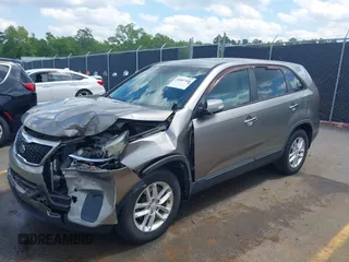2015 Kia Sorento LX with VIN 5XYKT3A64FG611172, listed as a IAAI auction lot 42007348 with 120,426 mi miles. Bid and sale history available at carsss.com. Image 2.