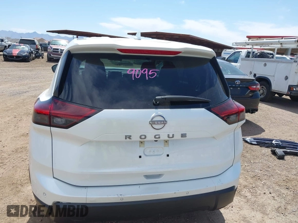 2025 Nissan Rogue SV with VIN 5N1BT3BA4SC796336, listed as a IAAI auction lot 42121637 with 10,193 mi miles. Bid and sale history available at carsss.com. Image 17.
