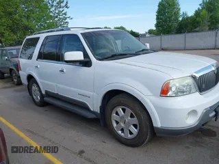 2003 Lincoln Navigator Luxury z VIN 5LMFU28R53LJ21003, wystawiony jako IAAI lot #42454032 z przebiegiem 227 537 mil mil oraz . Historia ofert i sprzedaży dostępna na DreamBid. Obrazek 1.