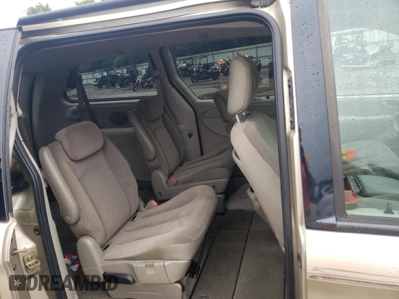 2006 Chrysler Town & Country LX with VIN 1A4GP44R76B610205, listed as a Copart auction lot 64354854 with 105,152 mi miles and Salvage Title. Bid and sale history available at DreamBid. Image 10.