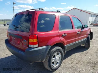 2003 Ford Escape XLT Popular with VIN 1FMYU03113KE12413, listed as a IAAI auction lot 41988476 with 157,817 mi miles. Bid and sale history available at carsss.com. Image 4.