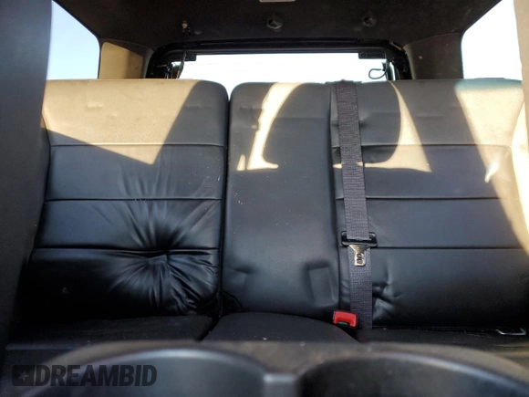 2010 Ford Escape Limited with VIN 1FMCU9E73AKC93731, listed as a Copart auction lot 82261664 with 114,912 mi miles and Non repairable. Bid and sale history available at DreamBid. Image 10.
