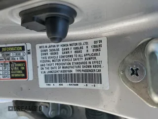 2010 Honda Insight EX z VIN JHMZE2H71AS001684, wystawiony jako Copart lot #59324725 z przebiegiem 171 471 mil mil oraz Czysty tytuł • Clean title. Historia ofert i sprzedaży dostępna na DreamBid. Obrazek 13.