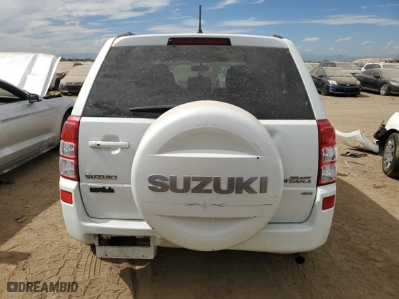 2011 Suzuki Grand Vitara Limited with VIN JS3TD0D73B4100213, listed as a Copart auction lot 72425784 with 173,725 mi miles and Salvage Title. Bid and sale history available at carsss.com. Image 6.