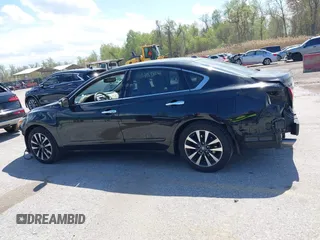 2016 Nissan Altima SR with VIN 1N4AL3AP0GC176277, listed as a IAAI auction lot 42022062 with 162,046 mi miles and . Bid and sale history available at carsss.com. Image 15.