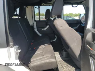 2014 Jeep Wrangler Unlimited Rubicon with VIN 1C4BJWFG0EL201559, listed as a Copart auction lot 59580575 with 182,101 mi miles and Salvage title. Bid and sale history available at DreamBid. Image 10.