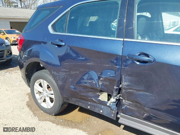 2016 Chevrolet Equinox LS with VIN 2GNFLEEK8G6155770, listed as a IAAI auction lot 41728714 with 106,531 mi miles. Bid and sale history available at carsss.com. Image 6.