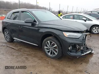 2021 Audi Q5 Prestige z VIN WA1CAAFY3M2096367, wystawiony jako IAAI lot #41724952 z przebiegiem 39 097 mil mil oraz . Historia ofert i sprzedaży dostępna na DreamBid. Obrazek 1.