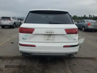 2019 Audi Q7 Premium Plus with VIN WA1LHAF79KD017451, listed as a Copart auction lot 61527125 with 129,180 mi miles and Salvage title. Bid and sale history available at DreamBid. Image 6.