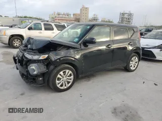 2020 Kia Soul LX with VIN KNDJ23AU2L7713866, listed as a Copart auction lot 51959865 with 60,673 mi miles and Salvage Title. Bid and sale history available at carsss.com. Image 1.