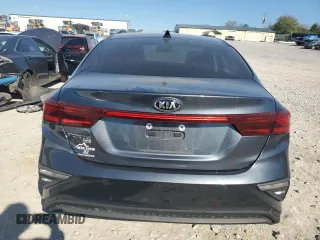 2021 Kia Forte LXS с VIN 3KPF24AD8ME275903, выставлен на аукционе Copart как лот 50742925 с пробегом 33 258 миль миль и Списание • Salvage title. История ставок и продаж доступна на DreamBid. Изображение 6.