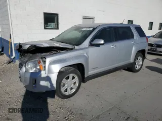 2015 GMC Terrain SLE z VIN 2GKFLVEK1F6157257, wystawiony jako Copart lot #54537745 z przebiegiem Nie podano mil oraz Szkoda całkowita • Salvage title. Historia ofert i sprzedaży dostępna na DreamBid. Obrazek 1.