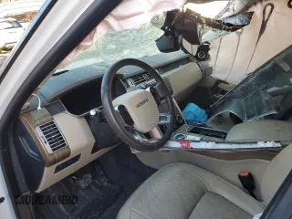 2018 Land Rover Range Rover HSE z VIN SALGS2RKXJA508067, wystawiony jako Copart lot #85125754 z przebiegiem Nie podano mil oraz Szkoda całkowita • Salvage title. Historia ofert i sprzedaży dostępna na DreamBid. Obrazek 8.
