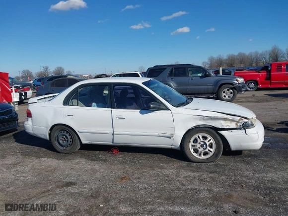 1999 Chevrolet Prizm with VIN 1Y1SK5284XZ413334, listed as a IAAI auction lot 41409229 with 380,461 mi miles. Bid and sale history available at carsss.com. Image 13.