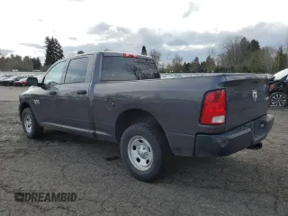 2016 Ram 1500 Tradesman z VIN 1C6RR7SM1GS400791, wystawiony jako Copart lot #50202445 z przebiegiem 120 108 mil mil oraz Szkoda całkowita • Salvage title. Historia ofert i sprzedaży dostępna na DreamBid. Obrazek 2.