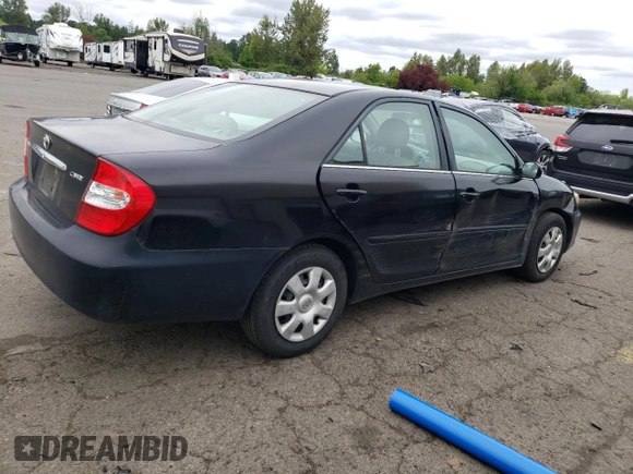 2004 Toyota Camry LE z VIN 4T1BE32KX4U380789, wystawiony jako Copart lot #57142645 z przebiegiem 226 106 mil mil oraz Szkoda całkowita • Salvage title. Historia ofert i sprzedaży dostępna na DreamBid. Obrazek 3.