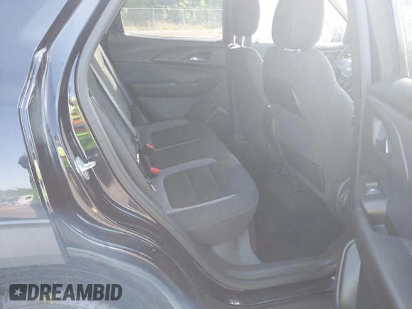 2021 Chevrolet TrailBlazer LT with VIN KL79MPSL9MB117658, listed as a IAAI auction lot 42076453 with 53,530 mi miles and . Bid and sale history available at DreamBid. Image 8.