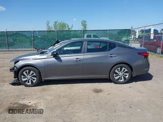 2024 Nissan Altima S z VIN 1N4BL4BVXRN416451, wystawiony jako IAAI lot #42254652 z przebiegiem 3260 mil mil oraz . Historia ofert i sprzedaży dostępna na DreamBid. Obrazek 14.