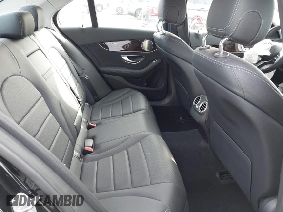 2020 Mercedes-Benz C 300 с VIN WDDWF8DB5LR539187, выставлен на аукционе IAAI как лот 42290441 с пробегом 19 669 миль миль и . История ставок и продаж доступна на DreamBid. Изображение 8.
