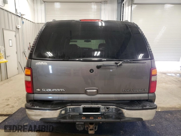 2002 Chevrolet Suburban LT with VIN 3GNGK26G12G314139, listed as a Copart auction lot 50839905 with 187,625 mi miles and Clean Title. Bid and sale history available at carsss.com. Image 6.