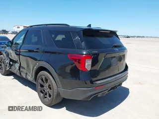 2020 Ford Explorer ST with VIN 1FM5K8GC8LGA39036, listed as a IAAI auction lot 41978033 with 93,348 mi miles and . Bid and sale history available at DreamBid. Image 3.