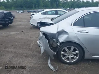2004 Acura TSX с VIN JH4CL96884C027942, выставлен на аукционе IAAI как лот 42507543 с пробегом 309 189 миль миль и . История ставок и продаж доступна на DreamBid. Изображение 13.