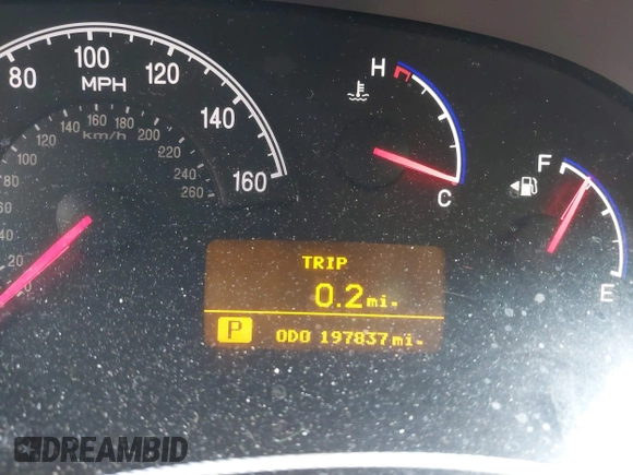 2006 Hyundai Azera SE with VIN KMHFC46F86A110023, listed as a IAAI auction lot 41427898 with 197,837 mi miles and . Bid and sale history available at DreamBid. Image 15.