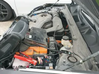 2023 Hyundai Sonata Limited с VIN KMHL54JJ5PA082210, выставлен на аукционе IAAI как лот 43202891 с пробегом 21 621 миль миль и . История ставок и продаж доступна на DreamBid. Изображение 19.