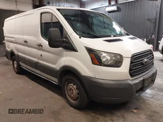 2015 Ford Transit Cargo z VIN 1FTNE1ZM5FKA71131, wystawiony jako IAAI lot #42110889 z przebiegiem 215 881 mil mil oraz . Historia ofert i sprzedaży dostępna na DreamBid. Obrazek 1.