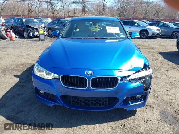2017 BMW 3 Series 340i xDrive with VIN WBA8B7C5XHK806485, listed as a IAAI auction lot 41833087 with 113,236 mi miles. Bid and sale history available at carsss.com. Image 12.