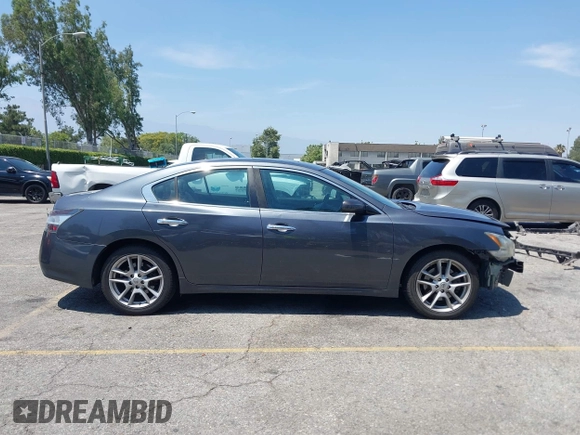 2013 Nissan Maxima S with VIN 1N4AA5AP5DC843874, listed as a IAAI auction lot 42495096 with 250,093 mi miles and . Bid and sale history available at DreamBid. Image 14.
