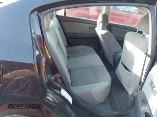 2011 Nissan Sentra 2.0 z VIN 3N1AB6AP0BL656866, wystawiony jako IAAI lot #41432214 z przebiegiem 166 537 mil mil oraz . Historia ofert i sprzedaży dostępna na DreamBid. Obrazek 8.