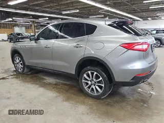 2017 Maserati Levante z VIN ZN661XUA2HX227999, wystawiony jako Copart lot #55331075 z przebiegiem 117 604 mil mil oraz Tytuł czysty. Historia ofert i sprzedaży dostępna na DreamBid. Obrazek 2.
