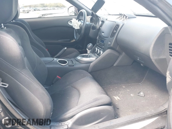 2017 Nissan 370Z with VIN JN1AZ4EH5HM954458, listed as a IAAI auction lot 41629907 with 113,606 mi miles. Bid and sale history available at carsss.com. Image 5.