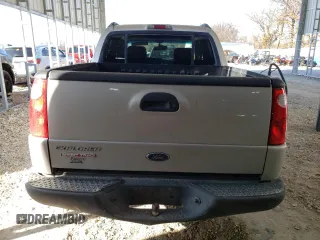2002 Ford Explorer Sport Trac Value с VIN 1FMZU77E92UC93779, выставлен на аукционе Copart как лот 85371654 с пробегом 253 245 миль миль и Списание • Salvage title. История ставок и продаж доступна на DreamBid. Изображение 6.