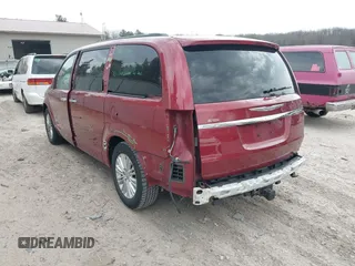 2014 Chrysler Town & Country Touring L with VIN 2C4RC1CGXER307492, listed as a IAAI auction lot 42021290 with 98,845 mi miles and . Bid and sale history available at carsss.com. Image 3.