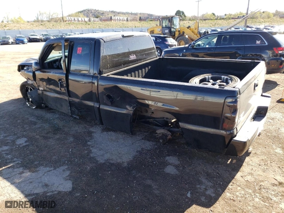 2003 Chevrolet Silverado SS with VIN 2GCEK19N431353614, listed as a Copart auction lot 50692374 with NaN miles and Salvage Title. Bid and sale history available at carsss.com. Image 2.