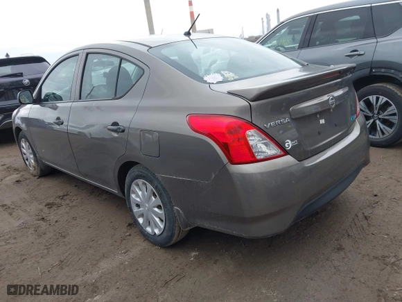 2015 Nissan Versa SV with VIN 3N1CN7AP7FL942998, listed as a IAAI auction lot 41742220 with 100,723 mi miles. Bid and sale history available at carsss.com. Image 3.