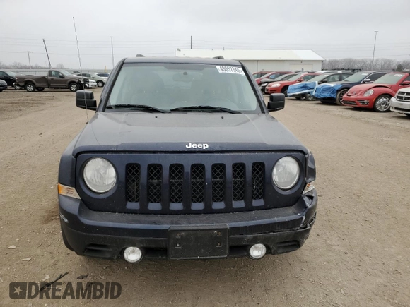 2013 Jeep Patriot Latitude with VIN 1C4NJPFA2DD238409, listed as a Copart auction lot 43657345 with 136,183 mi miles and Salvage Title. Bid and sale history available at carsss.com. Image 5.