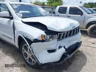 2018 Jeep Grand Cherokee Limited with VIN 1C4RJEBG8JC339908, listed as a IAAI auction lot 42442483 with 42,626 mi miles and . Bid and sale history available at DreamBid. Image 6.