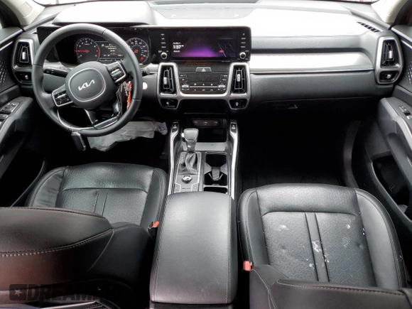 2022 Kia Sorento S with VIN 5XYRL4LC6NG129860, listed as a Copart auction lot 48370515 with 43,651 mi miles and Salvage Title. Bid and sale history available at carsss.com. Image 8.