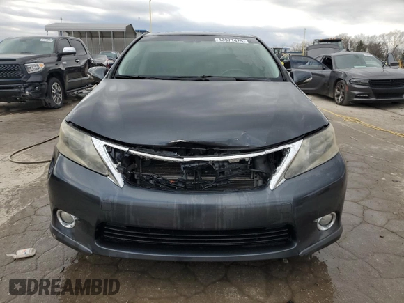 2010 Lexus HS 250h with VIN JTHBB1BA2A2000939, listed as a Copart auction lot 43971425 with 241,565 mi miles and Salvage Title. Bid and sale history available at DreamBid. Image 5.